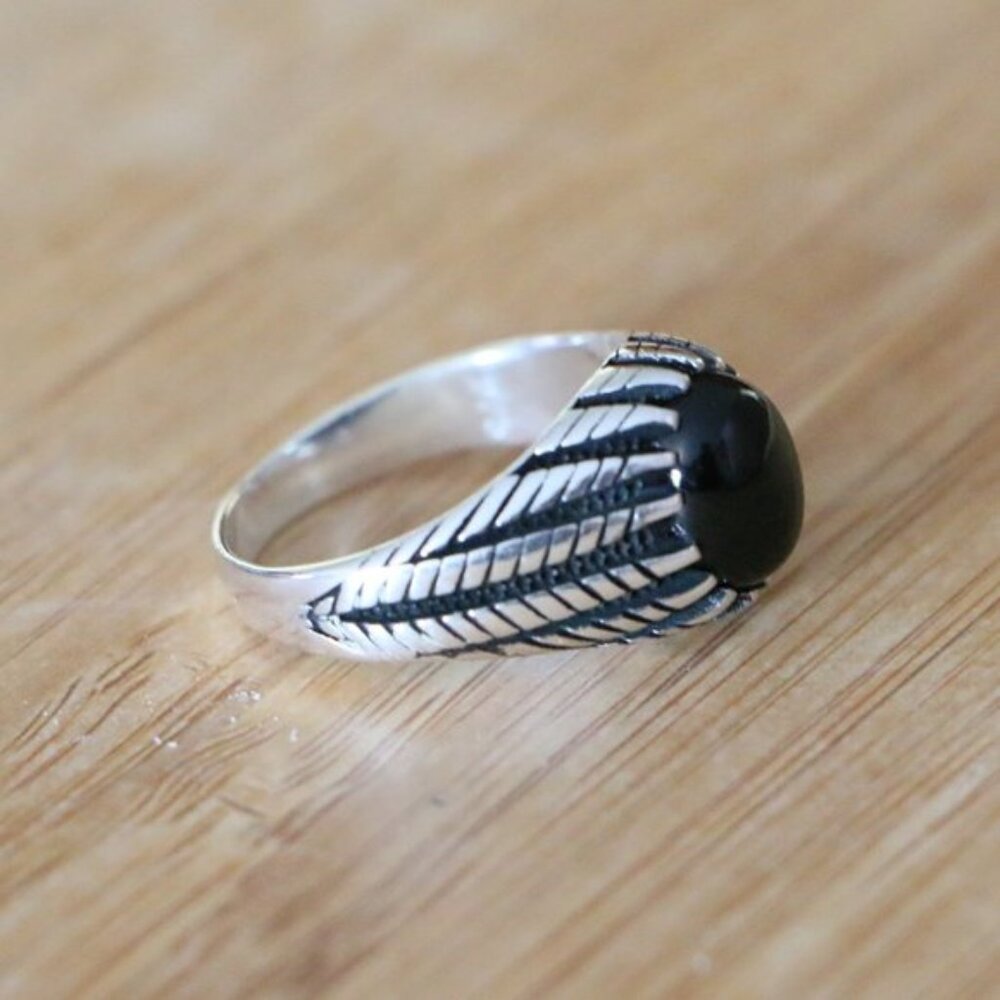 Sterling Silver Men's Rings With Black Onyx - Picture 6 of 9